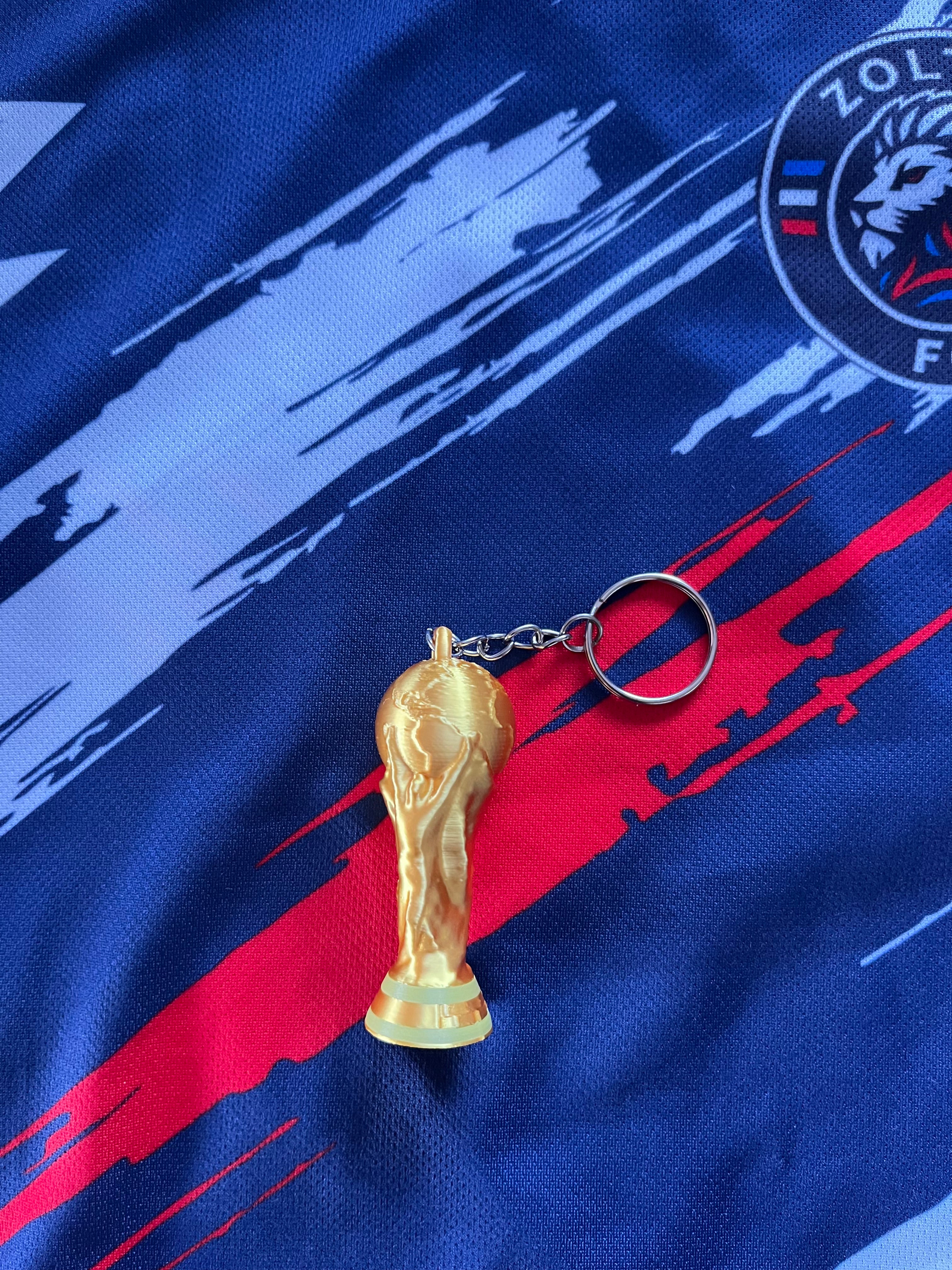 Pack 1 maillot + 1 porte-clé au choix